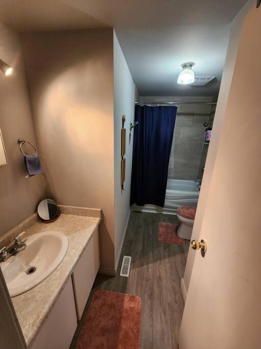 Entire 3 Bedroom House In Elliot Lake Kültér fotó